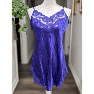 NWT Deadstock VTG Gold Label Purple Victoria's Secret Lace Slip Chemise Size M